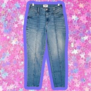 Levi’s Denizen mom jeans sz 9 29 80s 90s yoke skinny denim stretch pants retro